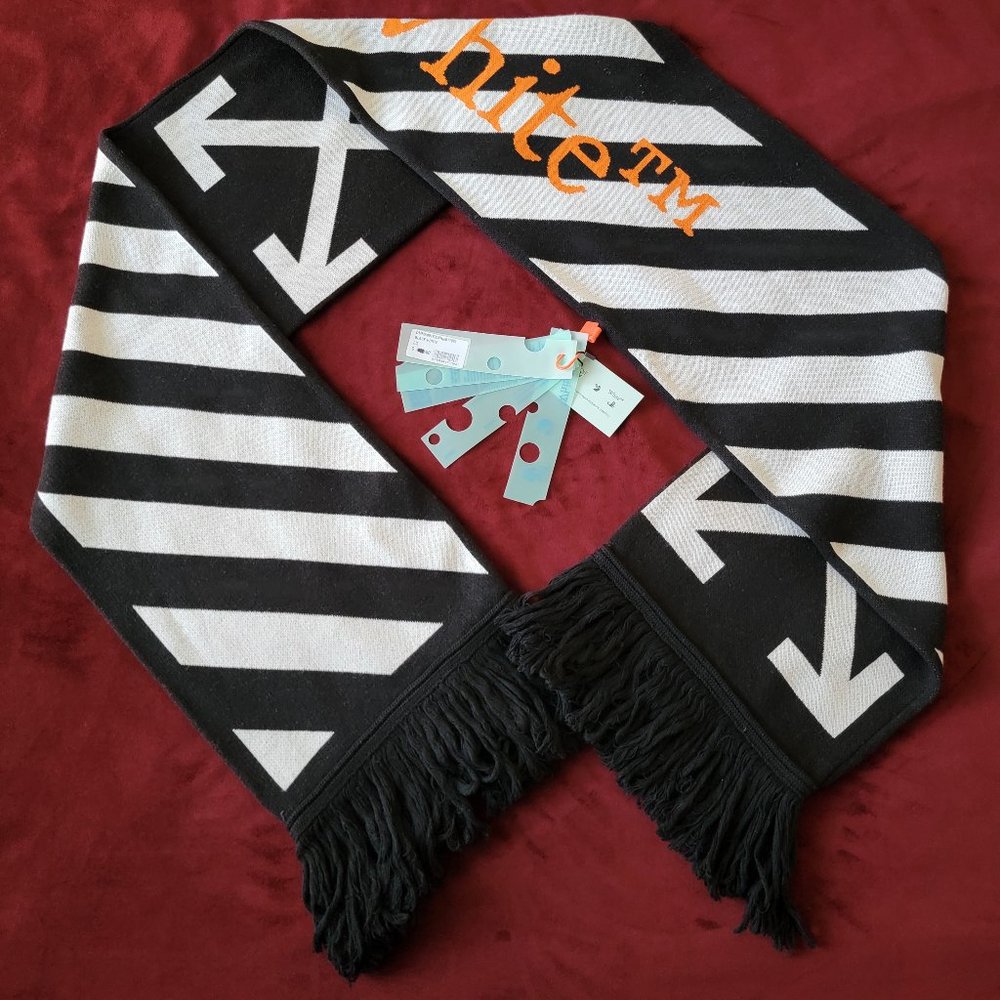 Off-White Stripe Logo Scarf Black White